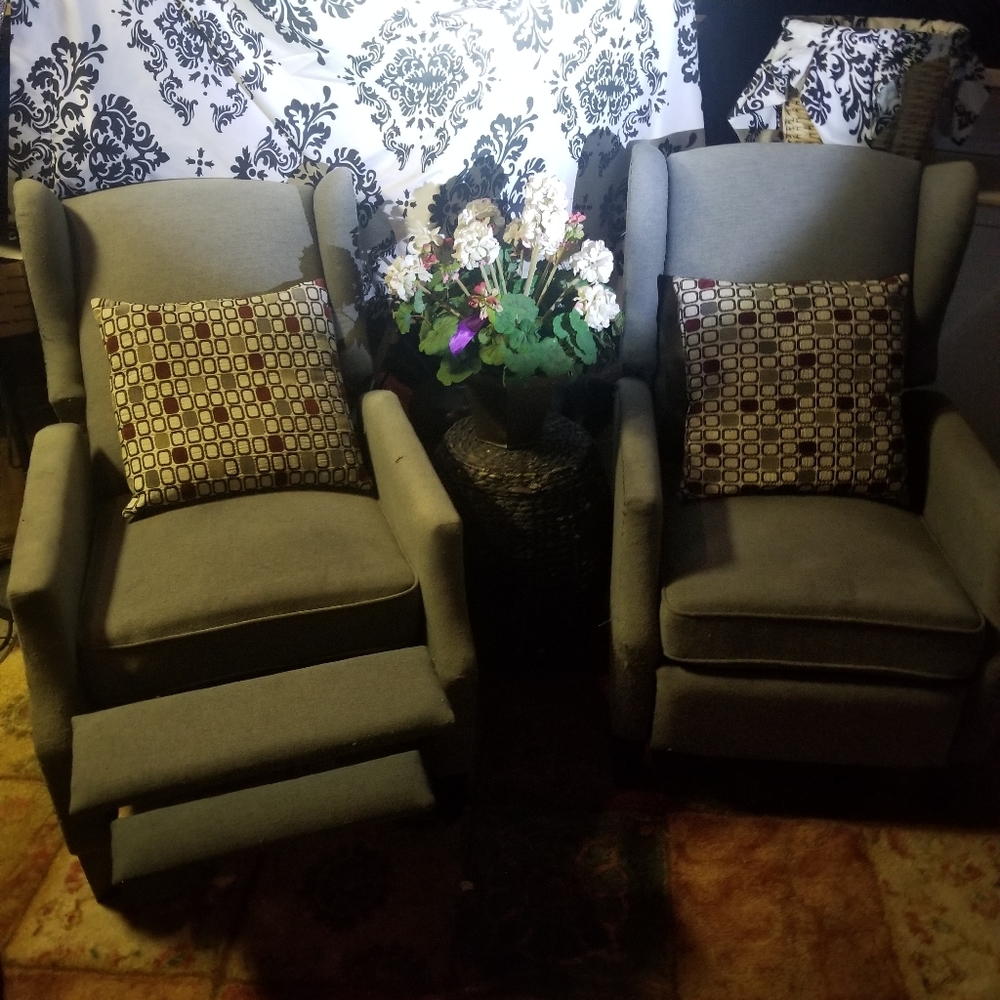Wingback relining chairs with thumbnail accents in charcoal grey tweed - Picture 3 of 6